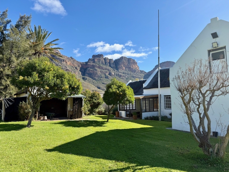 4 Bedroom Property for Sale in Clanwilliam Rural Western Cape